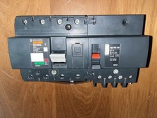 NG125NA DISJONCTEUR 18897