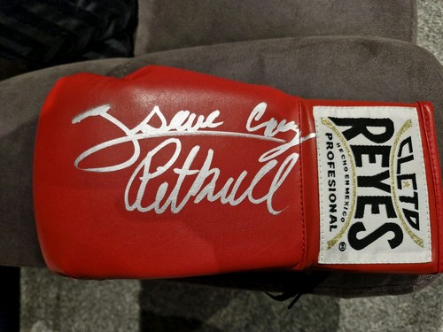 Cleto reyes red boxing glove - reyes,