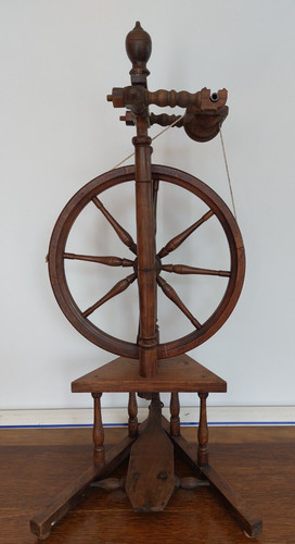 Ancien rouet bois objet de - objet,