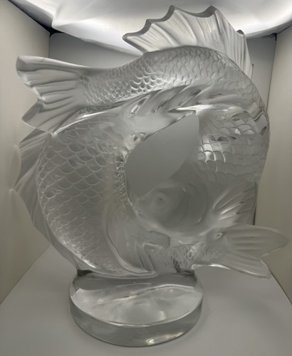 Lalique crystal large - crystal, 11”