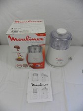 NEUF HACHOIR A VIANDE MOULINEX