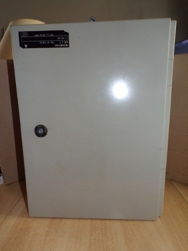 Ancien coffret electrique - ancien,