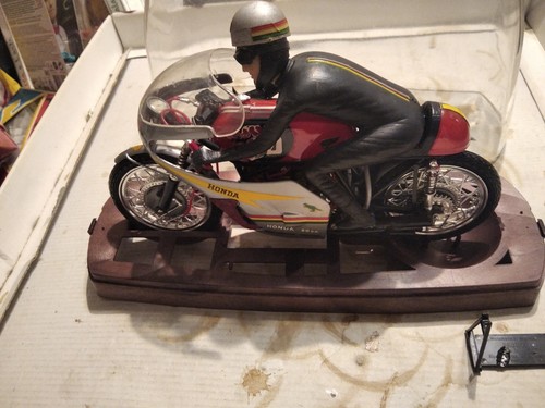 Protar honda grand prix - 1/9,