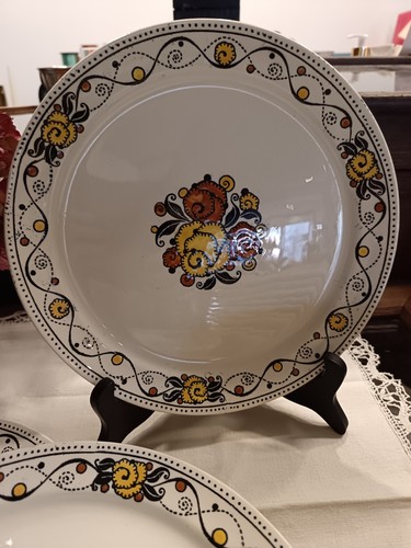Assiette plate art - déco, boch