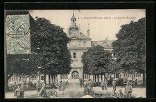 Old postcard Vincennes, military hospital, garden of the sick 1905 