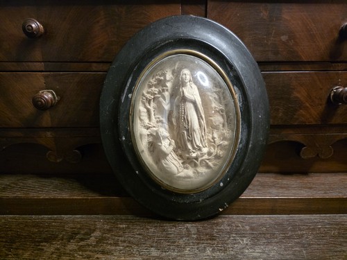 Ancien médaillon religieux - , en
