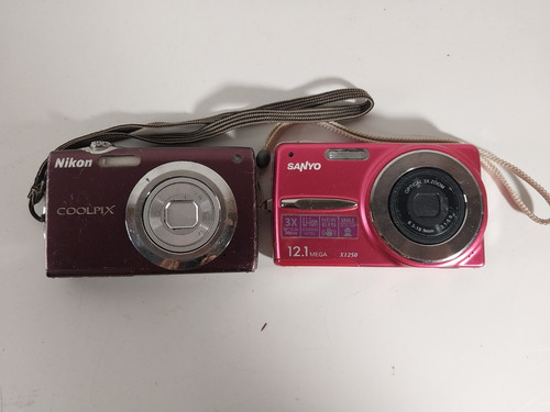 Nikon coolpix s3000 and sanyo - nikon,