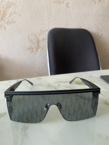 Lunette soleil dior - lunette,