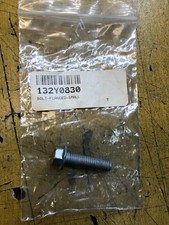 1 boulon kawasaki 132y0830