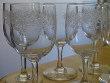 BACCARAT 6 ANCIENS VERRES VIN