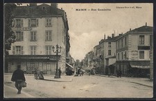 Old postcard Macon, Rue Gambetta 