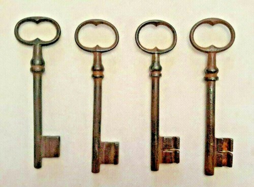 Lot grande cle porte de - 4,