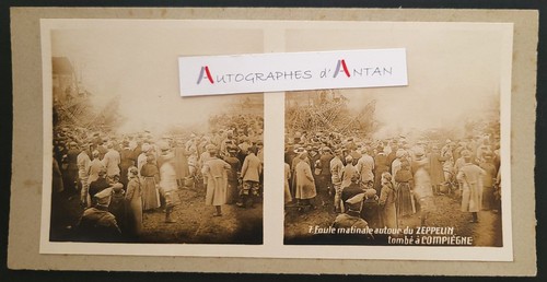Foule matinale autour du - ●,
