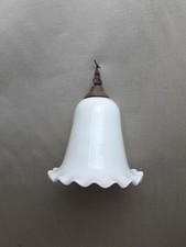 Étouffoir mouchette en opaline pour lampe à pétrole  lustre Napoléon III tulipe