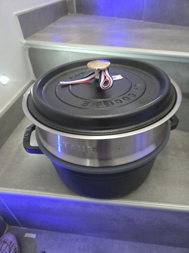 Cocotte fonte avec panier - avec,