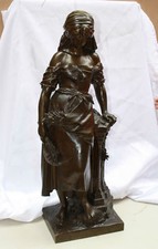 MAGNIFICENT 19C FRENCH BRONZE STATUE MATHURIN MOREAU