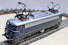 A    VENDRE   UNE  TRES  JOLIE