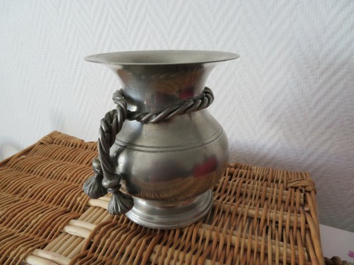 Joli vase etain voir - vase, %