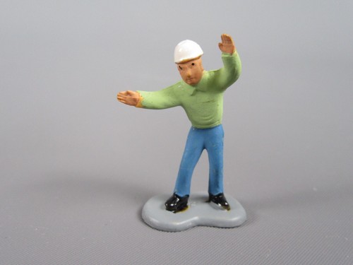 B486 vintage figurine - b486,