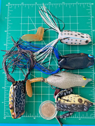 Lot frogs lures frog - lot,