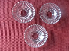 "601.12"    3 COUPELLES BOBECHES EN VERRE POUR LUSTRE SUSPENSION