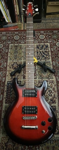 Superbe guitare électrique - superbe,