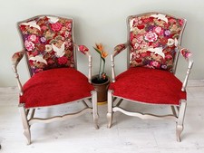 Paire de fauteuils cabriolet