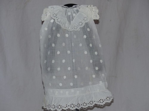 Robe poupée bébé ancienne