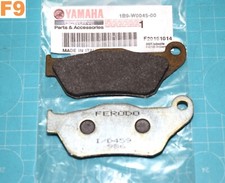 2 plaquettes de frein avant