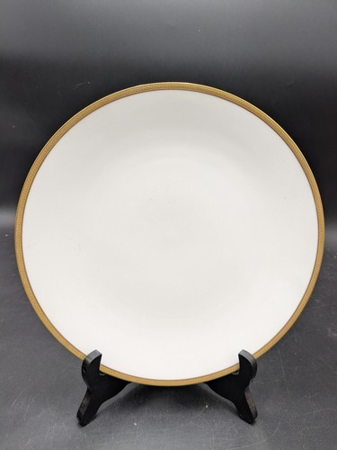 Belle assiette doré style