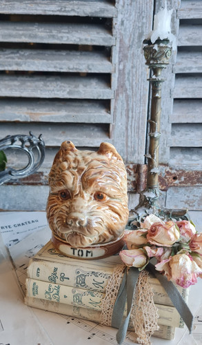 Ancienne tirelire cassee - ancienne, a