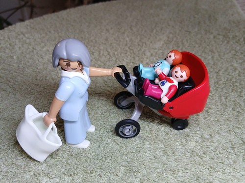 City life playmobil - city,