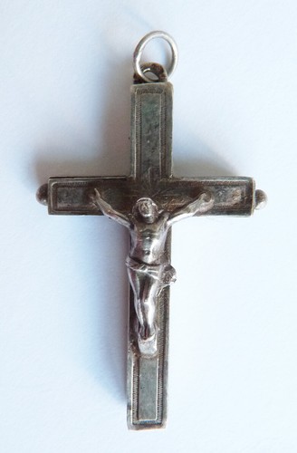 Croix pendentif reliquaire 19e