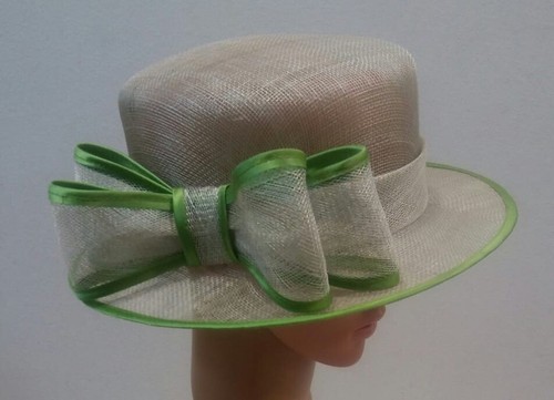 Chapeau cérémonie - chapeau,