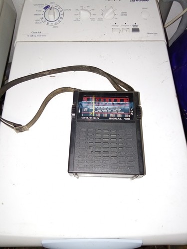 Vends cette ancienne - je, radio