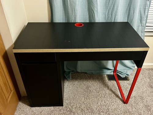 Ikea micke desk black - micke,