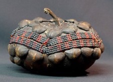 AA Art Africain pot contenant ancien calebasse ornée perles Namibie 15cm deco