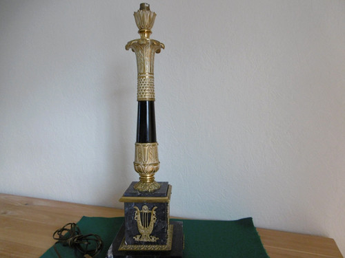 Pied lampe style napoleon - de,