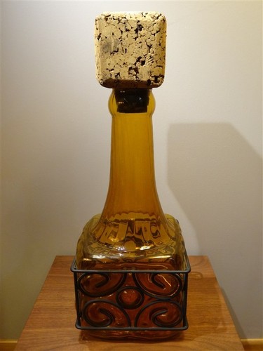 Mid century hand - 20",