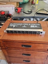 Behringer ADA8000 Ultragain PRO-8 Digital 8-Channel A/D-D/A Converter Rack Mount