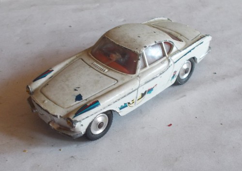 Corgi toys volvo p1800 - corgi,