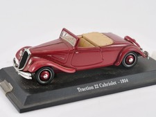 Kiosque Citroën Traction 22