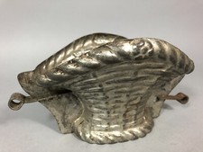 Very old CHOCOLATE MOLD BASKET SHAPE height 12 cm
