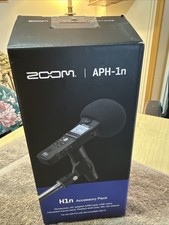 Zoom APH-1e Accessory Pack for H1essential Recorder