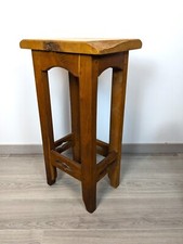 Brutalist Solid Wood Seellette