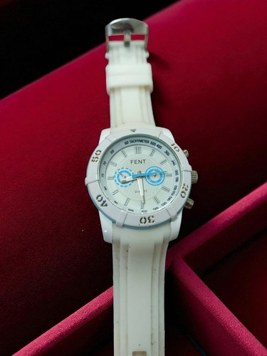 Montre homme fent - fent, blanche