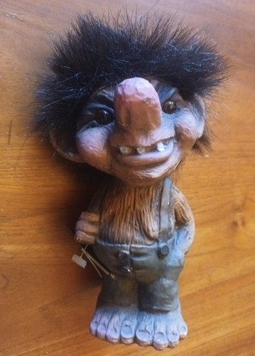 Figurine troll nyform 702 - figurine,