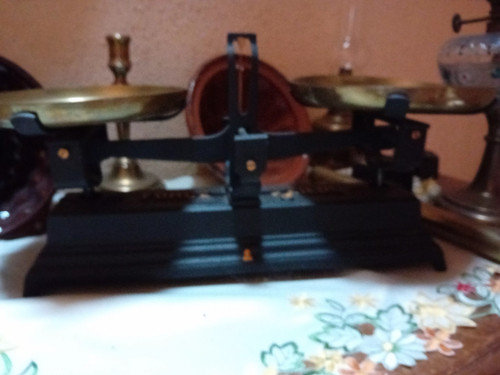 Balance ancienne roberval - balance,