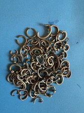 Lot de plus de 100  Bélières   pour montres anciennes.  N° 4