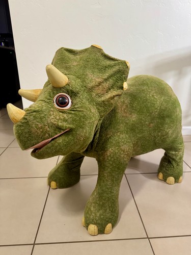 Playskool kota triceratops - kota,
